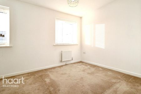 2 bedroom terraced house to rent - Photo 5