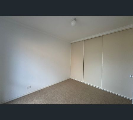 2/102 McClelland Street, Bell Park, Vic 3215 - Photo 4