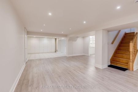 For Lease - 606 Conacher Drive Unit# Lower, Toronto, Ontario - Photo 2