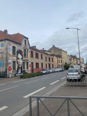 Appartement 4 pièces à Montigny-lès-Metz - Photo 1