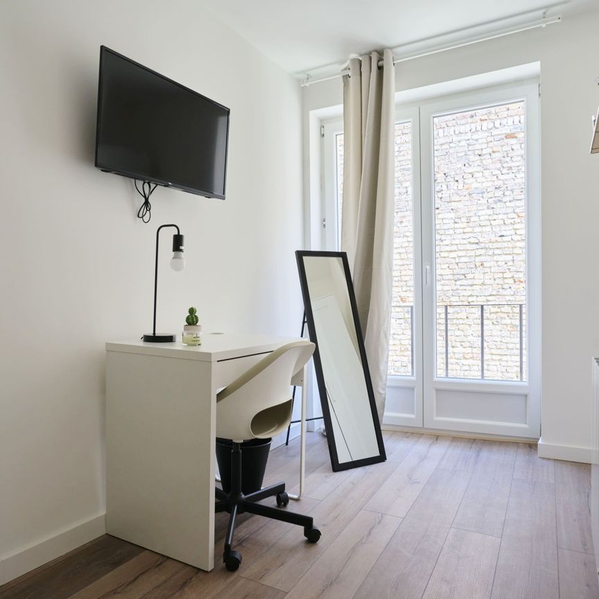 AMIENS Roommate 7 Bedrooms at Arras - Photo 1