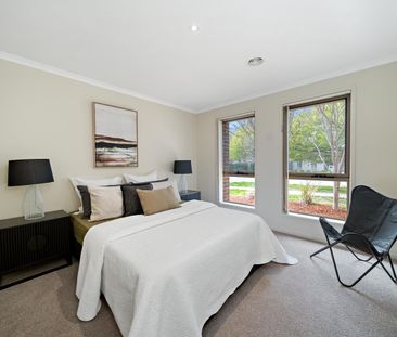 8 Funder Street, Bruce ACT 2617 - House For Rent | Domain - Photo 3