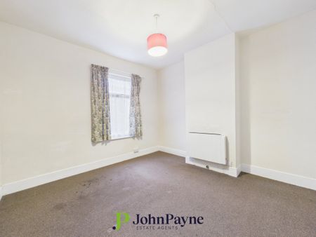 Swan Lane, Stoke, Coventry, CV2 4GE - Photo 4