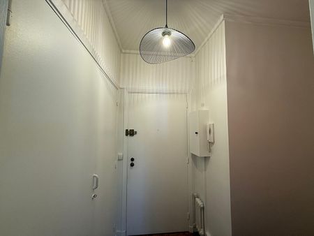 Location Appartement 1 pièce 28m² - Photo 5