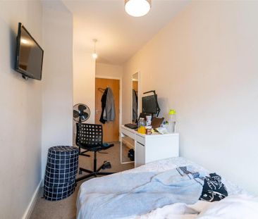 6 bedroom house to rent - Photo 4