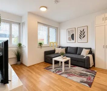 Direkt am Wasser: möblierte 2-Zimmer-Wohnung nahe UNO City & U1 Alte Donau/Kagran - Photo 1