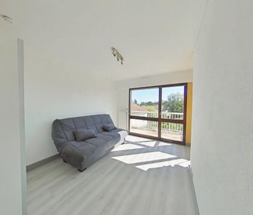 Location Appartement 1 pièce Meublé 18m² ROMANS SUR ISERE 26100 - Photo 1