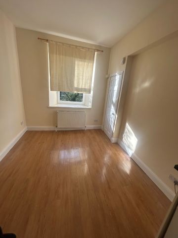 1 Bed Flat, Glen Street, EH3 - Photo 2