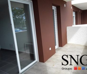 T3 AVEC TERRASSE ET DEUX PARKINGS EXT - Photo 2