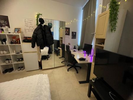 6 bedroom terraced house to rent - Photo 2