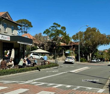 Renovated Art Deco Apartment in Prime Mosman Location - Photo 5