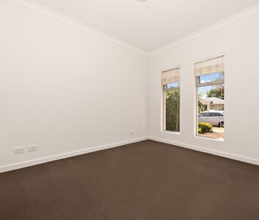 22b Hancock Avenue, Campbelltown SA 5074 - House For Rent | Domain - Photo 6