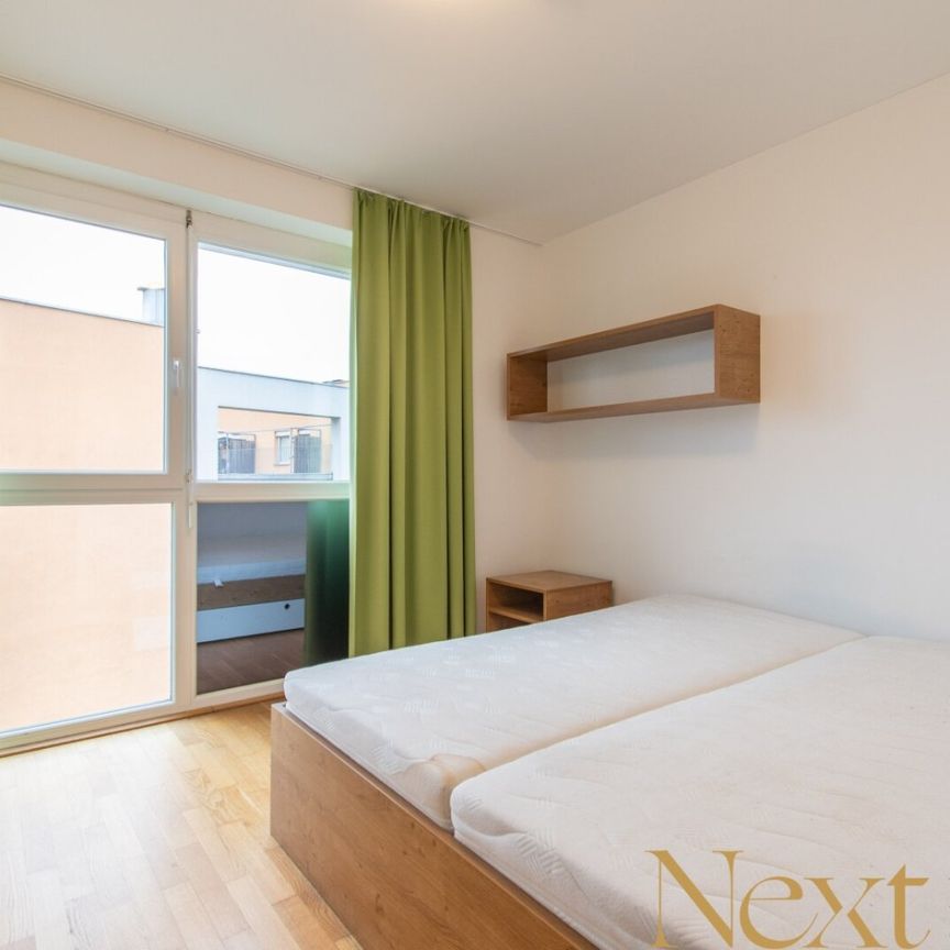 Möblierte 2,5-Zimmer-Wohnung samt moderner Einbauküche und großzügigem Balkon in Linz nähe UKH zu vermieten! - Foto 1