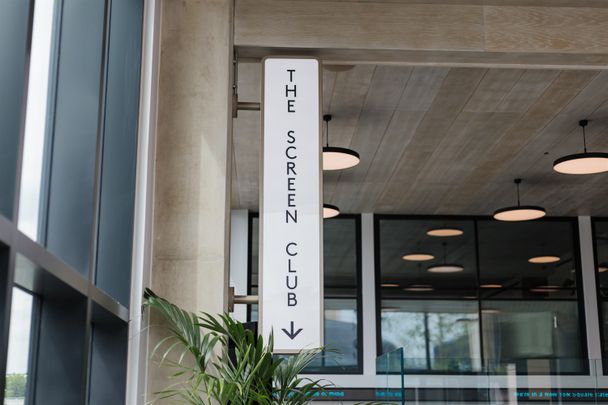 F1011 - Moda, New York Square (Leeds) - Photo 1