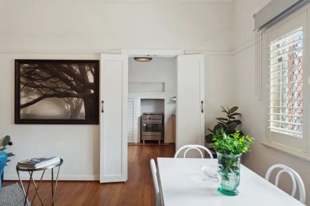 A Nedlands Cottage With Heart - Photo 4