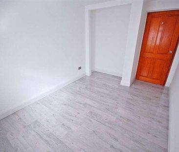 Farnham Close, Newton Hall, Durham, DH1 - Photo 5