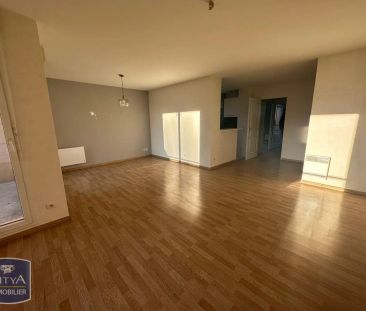 Appartement à louer 3 pièces 68.1m² - Photo 2