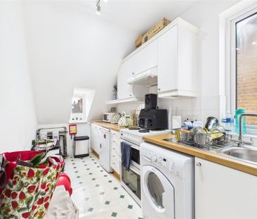 Grove Road, Berkshire Grove Road, Berkshire - Photo 2