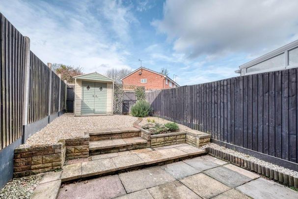 2 bedroom terraced house to rent - Photo 1