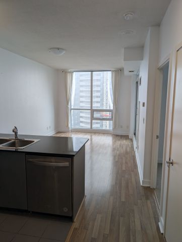For Lease - 12 Yonge Street Unit# 2403, Toronto, Ontario - Photo 3