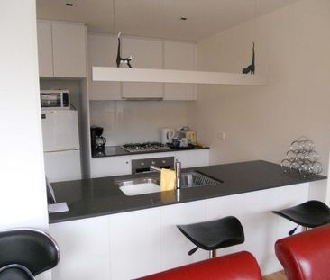 Modern 2 storey townhouse - Photo 5