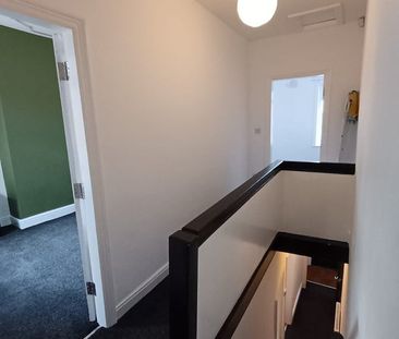 Room in a Shared House, Suffolk Street, M6 - Photo 4