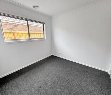 Brand New Family Home in Charlemont - Photo 5