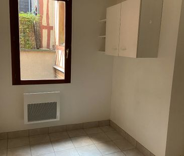 Location Appartement 2 pièces 47m² ROUEN 76000 - Photo 6