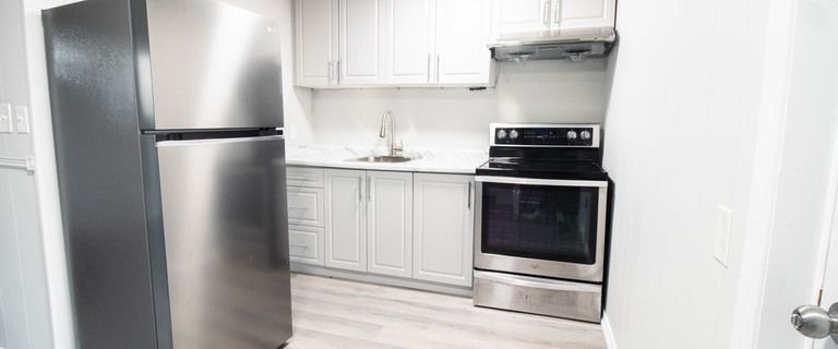 300 Alberta Street - 2 | 300 Alberta Street -, Welland - Photo 1