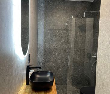 Funkcjonalne mieszkanie z ogrodem i MP - Фото 4