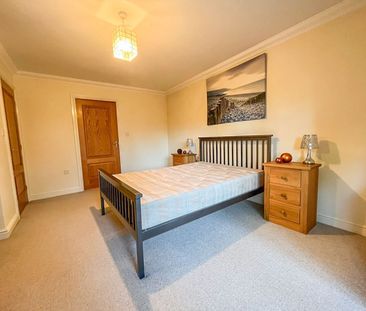 Humberston, North East Lincolnshire - Photo 6