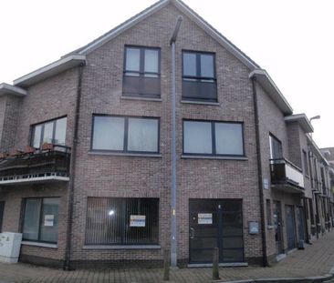 - Sint-Niklaas – Appartement 2de links met garage - Photo 2