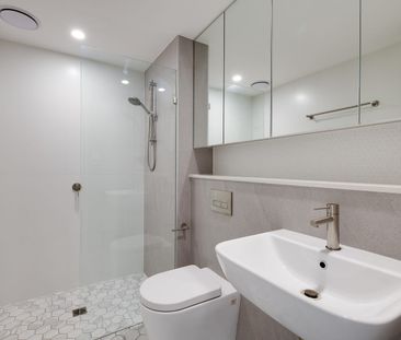 Uninterrupted Views ! - Photo 1