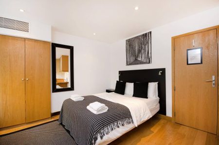 Flat 01 Cartwright Gardens, Bloomsbury WC1H 9EH - Photo 2