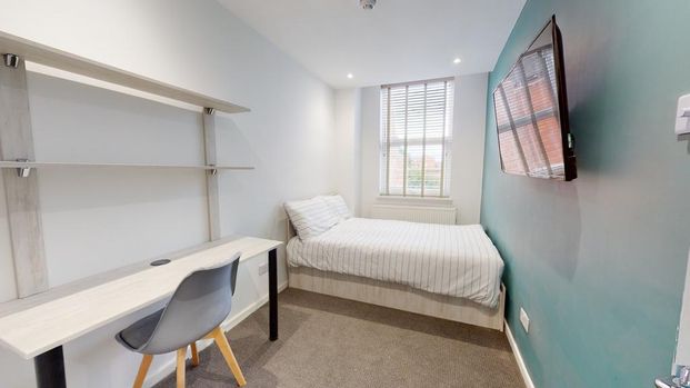 4 bedroom house to rent - Photo 1