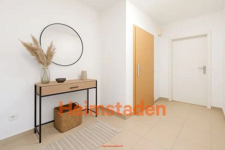 Pronájem bytu 2+kk 39 m - Fotografie 3