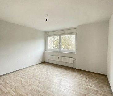 Gelegenheit: individuelle 3-Zimmer-Wohnung (WBS) - Foto 1