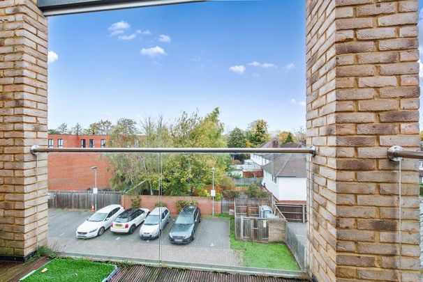 1 bedroom apartment to rent - Photo 1