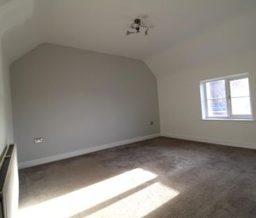 3 bedroom detached house to rent - Photo 3