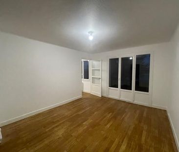 Location Appartement 3 pièces 54m² VILLEURBANNE 69100 - Photo 2