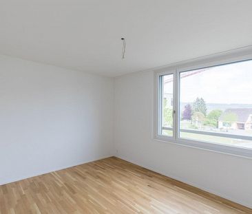 Moderne 2.5 Zi.-Whg. im naturnahen Fünfeck - Photo 5