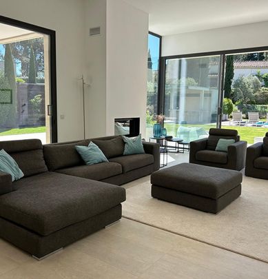 Maison • Ceinture-Centre Ville - Photo 1