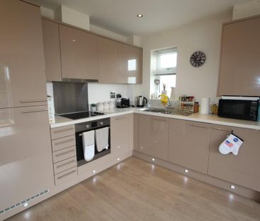 2 bedroom apartment to rent - Photo 6