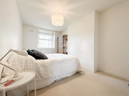 London Road, Cheltenham GL52 6HJ - Photo 4