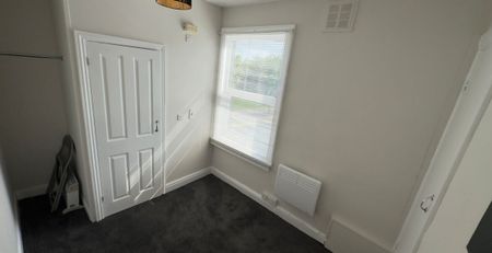 Flat 3, Mitford Place, Armley, Leeds, LS12 1NH - Photo 4