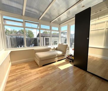 Northfield Road, Laleham, Surrey, TW18 - Photo 6