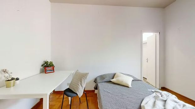 Via Leonardo Zize, Padova, Veneto 35134 - Photo 1