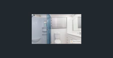 Beachside Home in North Ward! - Photo 5