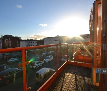 1 bedroom flat to rent - Photo 4