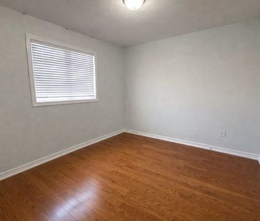 For Lease - 127 Rizal Avenue, Markham, Ontario - Photo 3